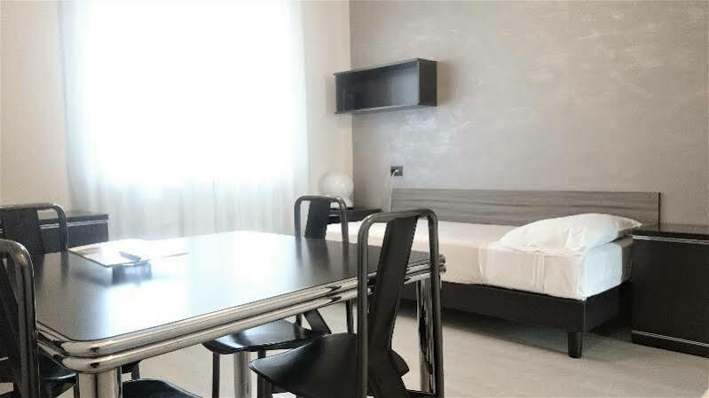 Uno Hotel