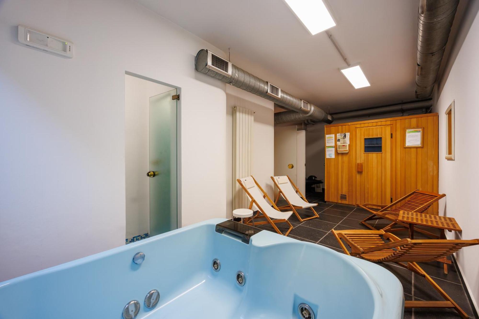 Hotel Uno 3*